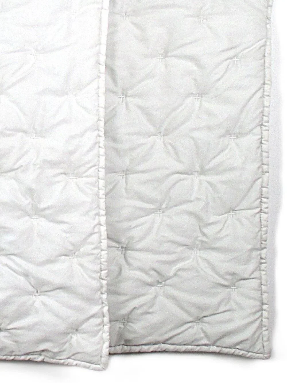 SET OF 2 POTTERY BARN CROSS STITCH QUILTED SHAMS